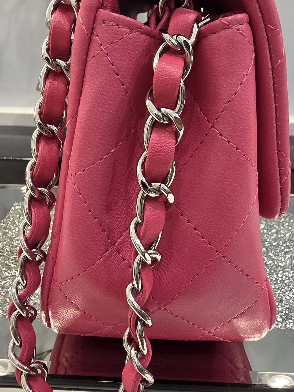 CHANEL Pink Quilted Mini Flap Bag with Gold CC - Picture 4 of 17